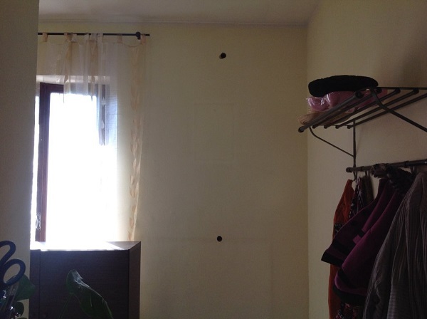 Isolamento casa. Insufflaggio muri perimetrali. Casale Monferrato, Alessandria.