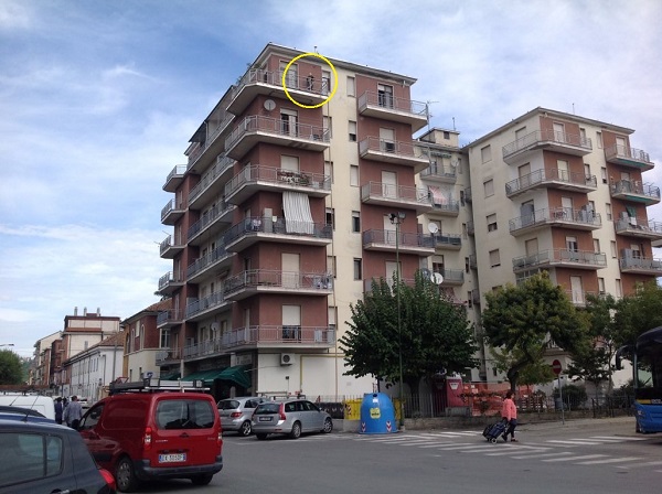 Isolamento condominio. Insufflaggio muri perimetrali. Nizza Monferrato, Asti.