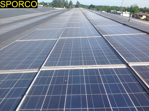 Fotovoltaico manutenzione, pulizia. Turbigo, Milano.